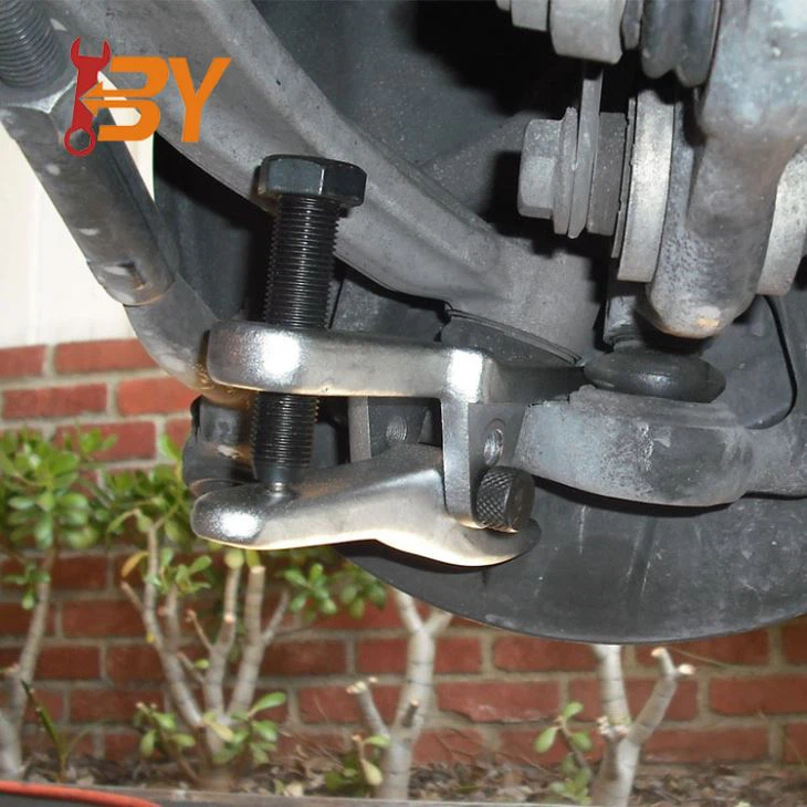 lower-arm-ball-joint-separator