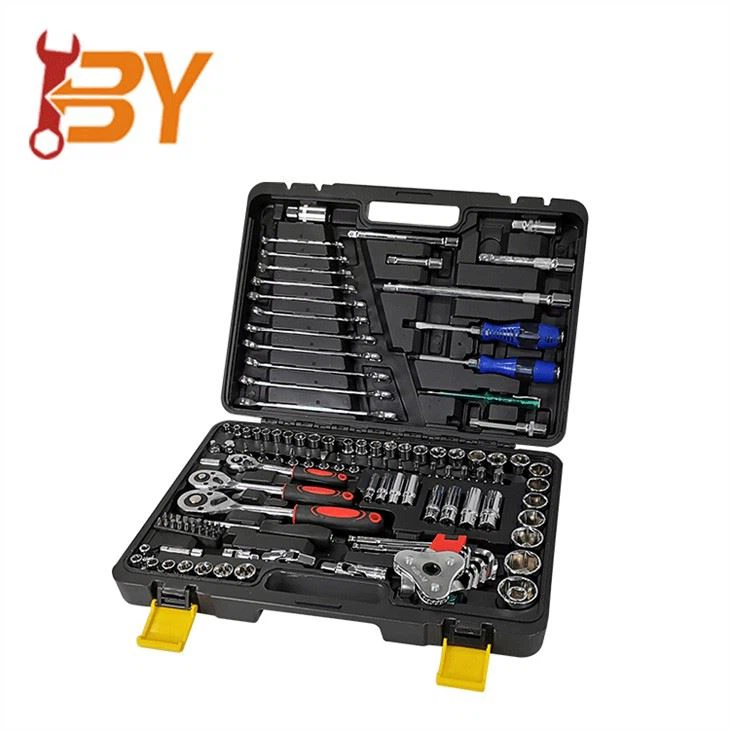 121pcs Socket Wrench Set Auto Repair Kit